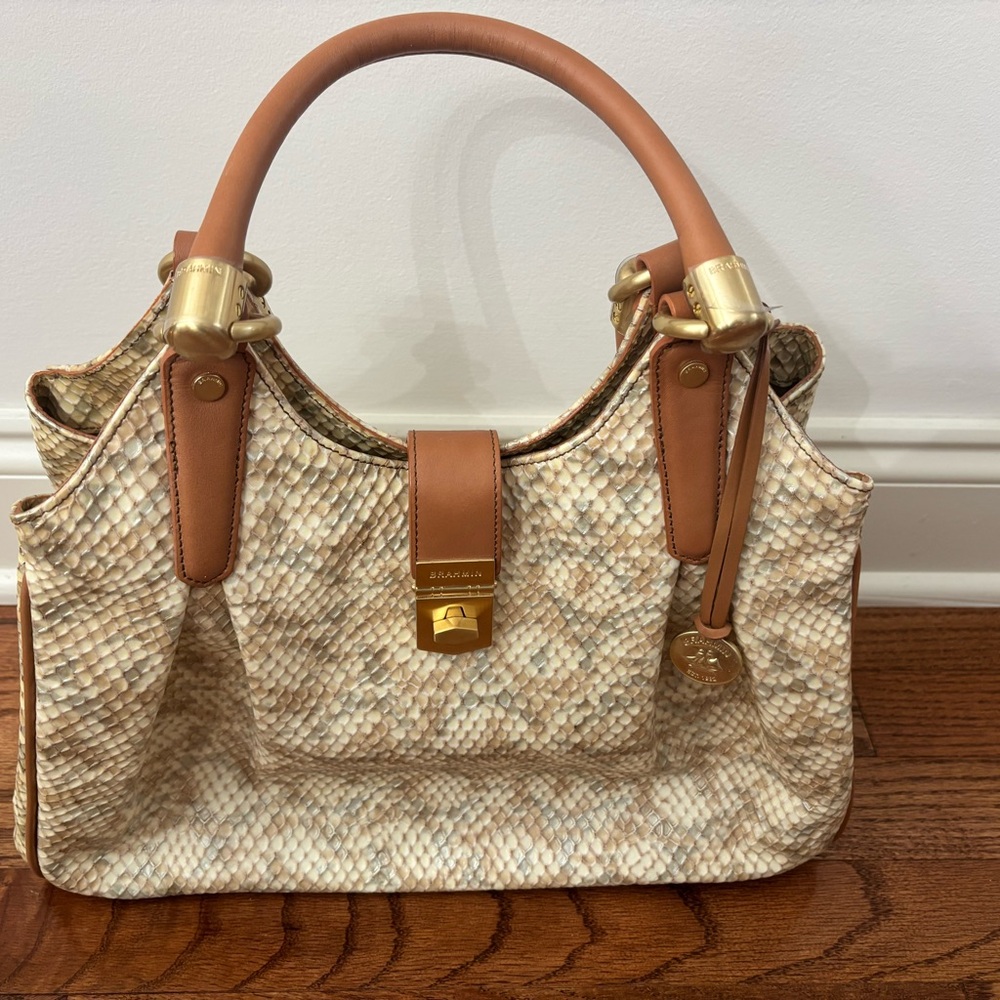 Brahmin NWOT Woven Cream and Tan Shoulder Bag